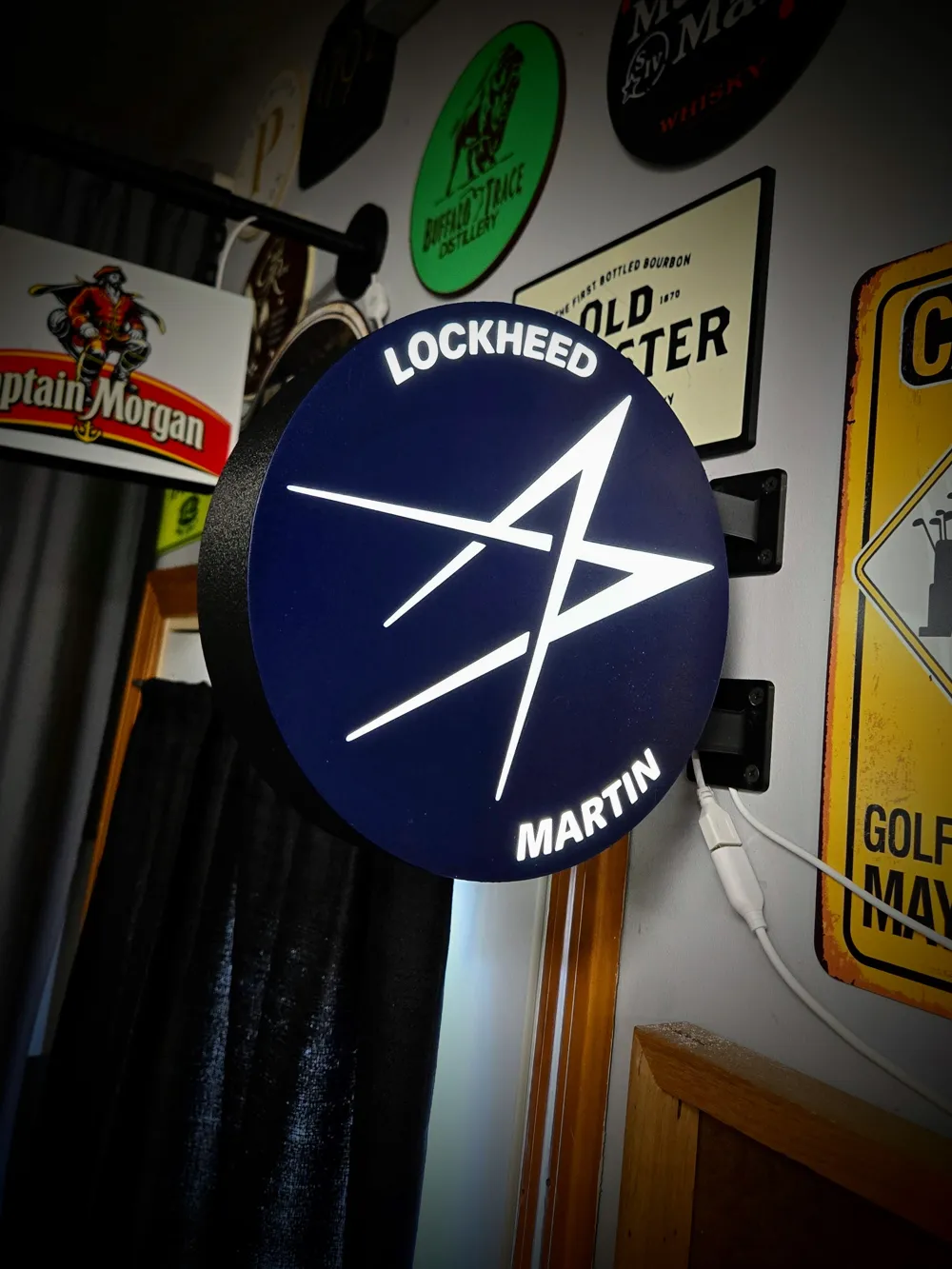 Lockheed Martin 2-Sided LED Lightbox Sign - Free 3D Print Model ...