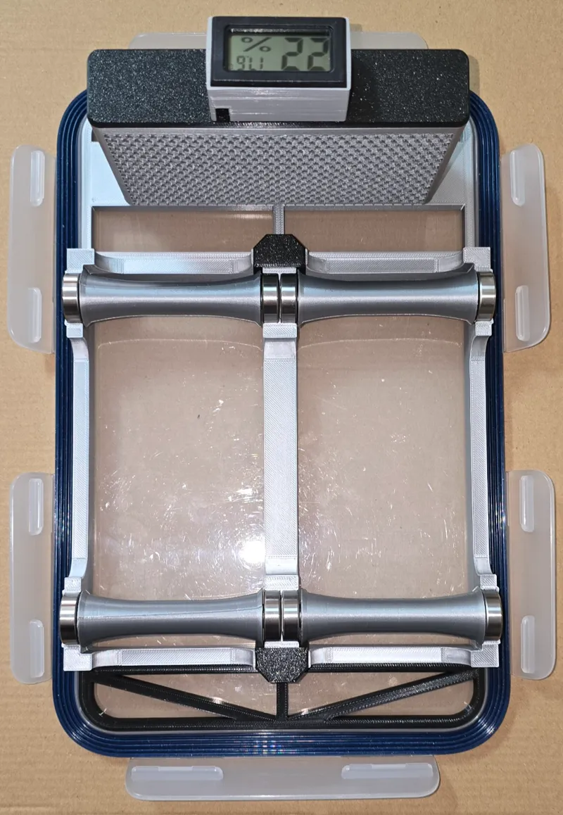 Spool Roller with desiccant and hygrometer holder (Also Fits IKEA 10.6L hermetic food container)