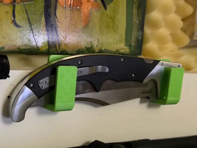 very large knife wall mount 2 fits espada 