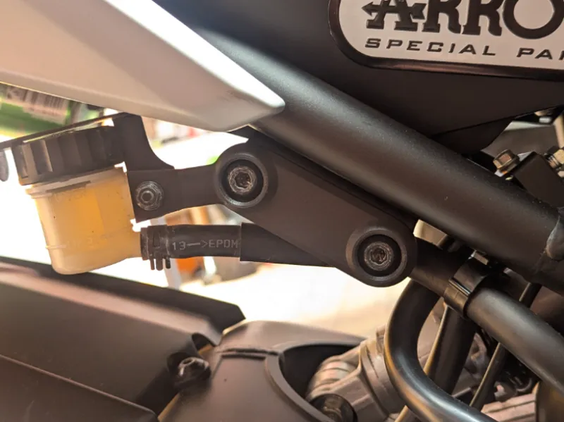 Yamaha MT09 RN43 Soziusabdeckung,Brakefluidholder