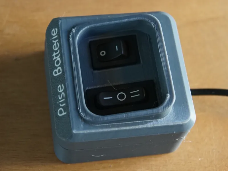 Surface-mount enclosure for toggle switch V2
