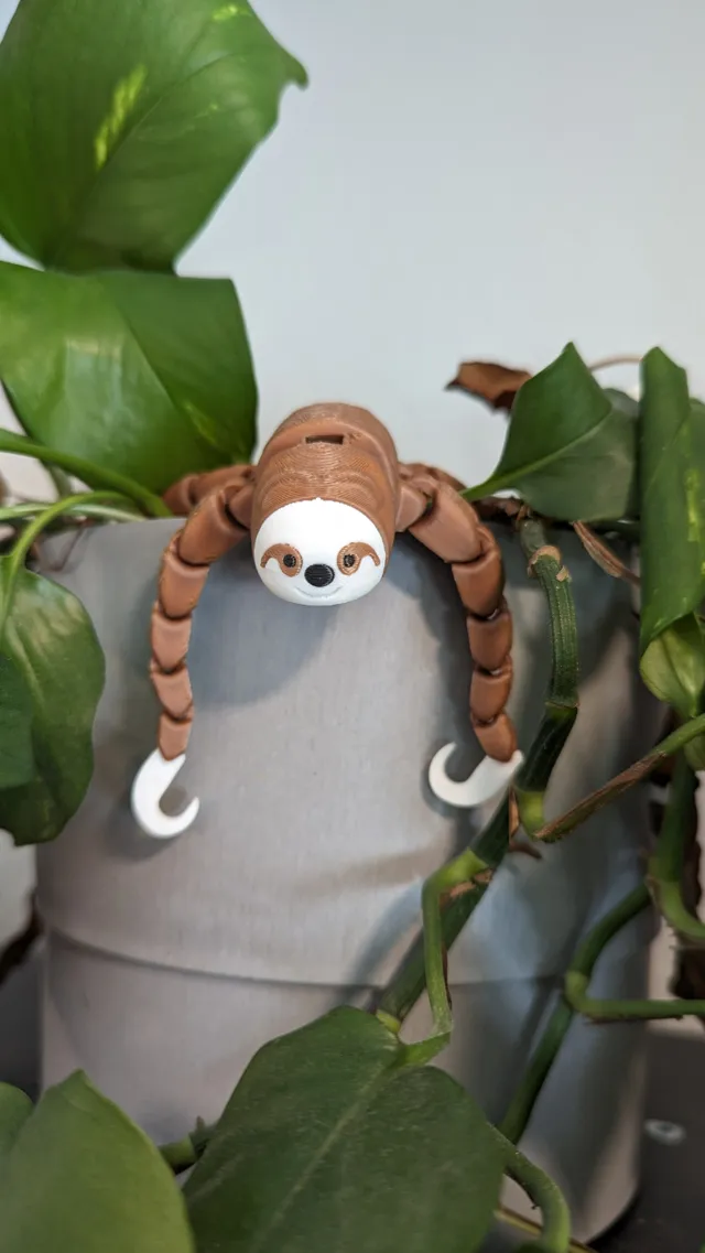 Flexi-Sloth with mulit-color face for AMS