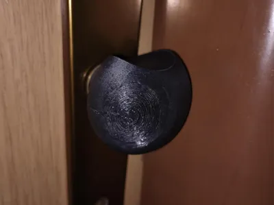 Ball door knob (anti-cat)