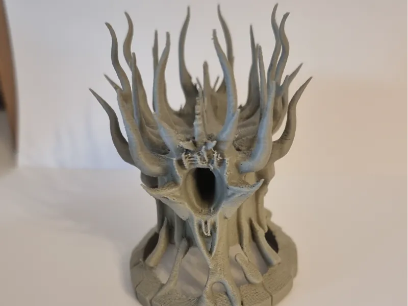 wearable Crown - Zar'Vekhar, the Bone Sovereign