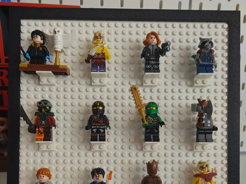 3D Printed Minifigure Display Frame