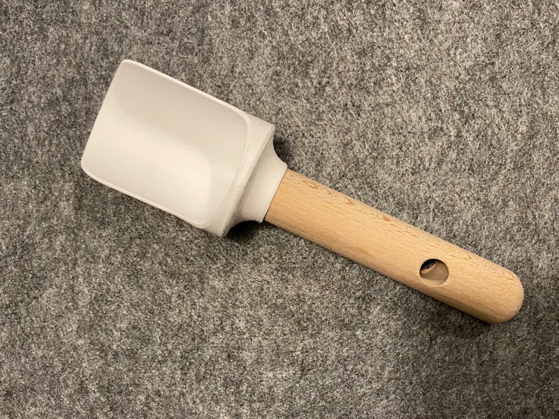 Mini Shovel with Broomstick Handle 