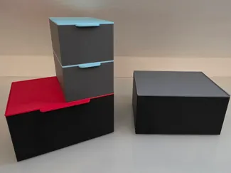 Stapelkisten mit Deckel 