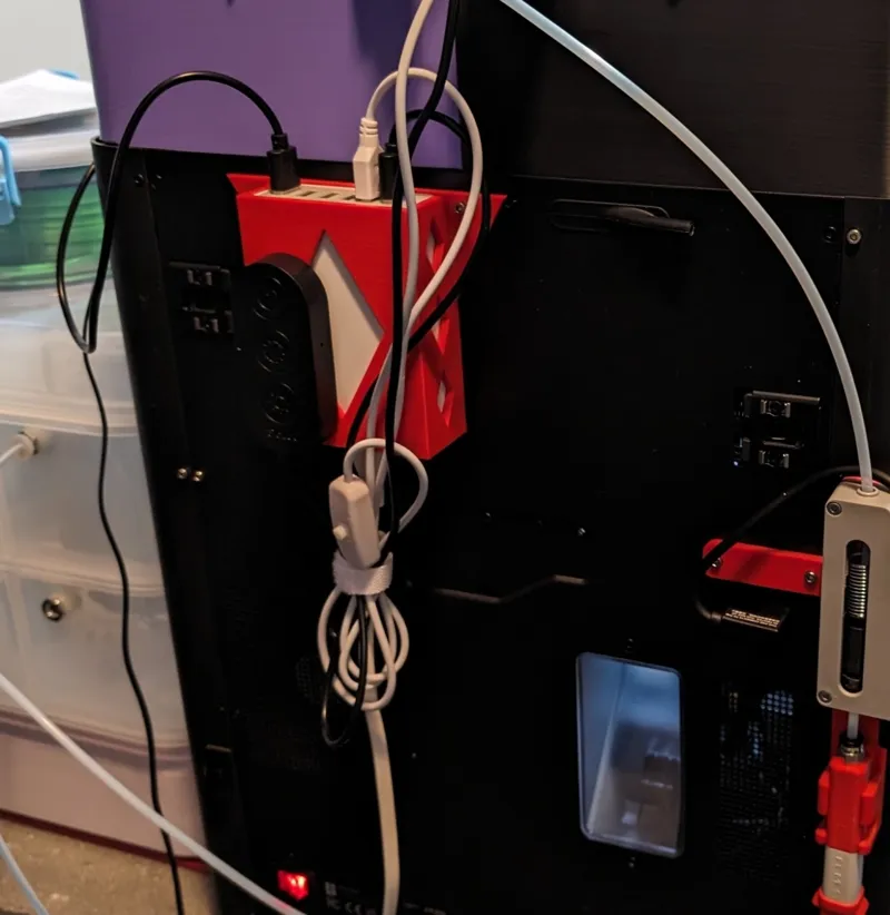Anker 6 Port USB power supply rear mount