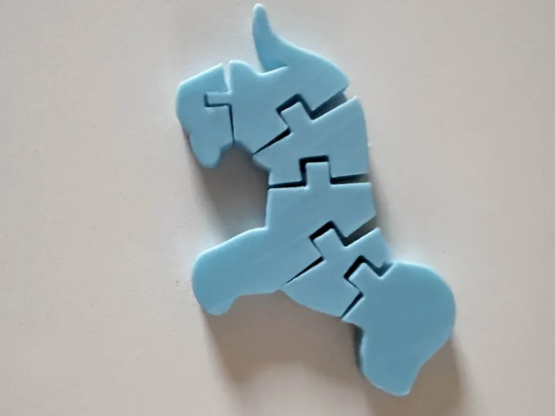 Flexi dog This is my first design)