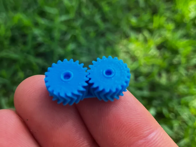 world's tiniest helical gear fidget
