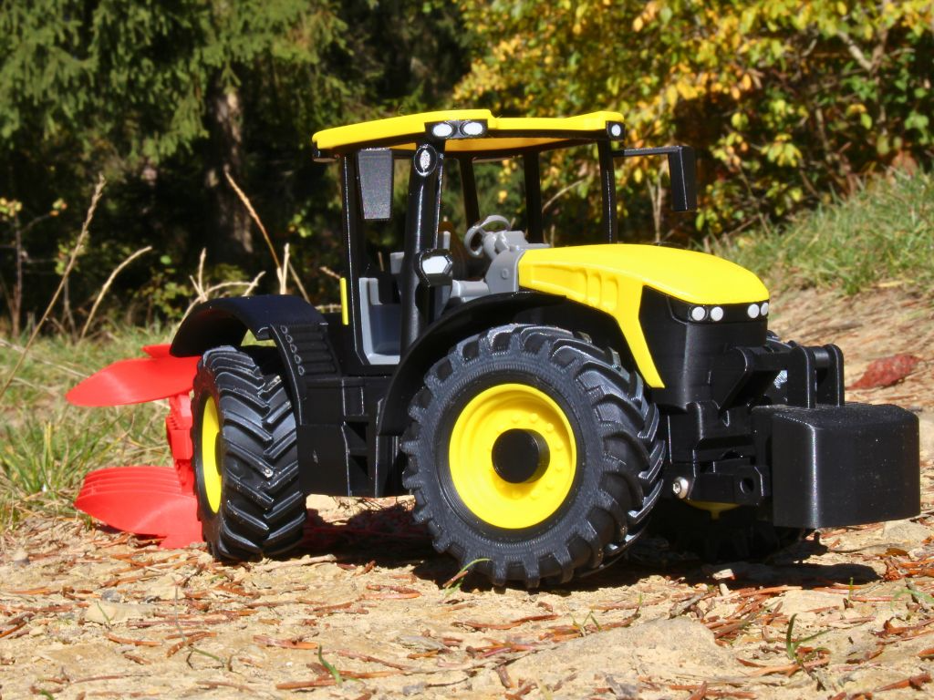 JCB Fastrac Tractor - 1:24 Scale - 1