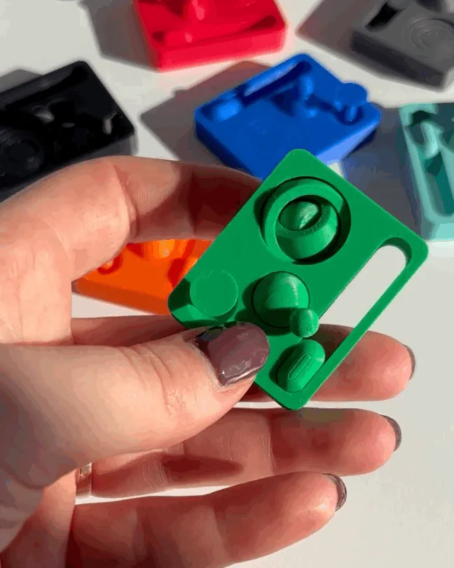 Fidget toy - Tiny fidget with 4 functions view 3