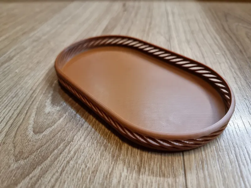 Stylish tray