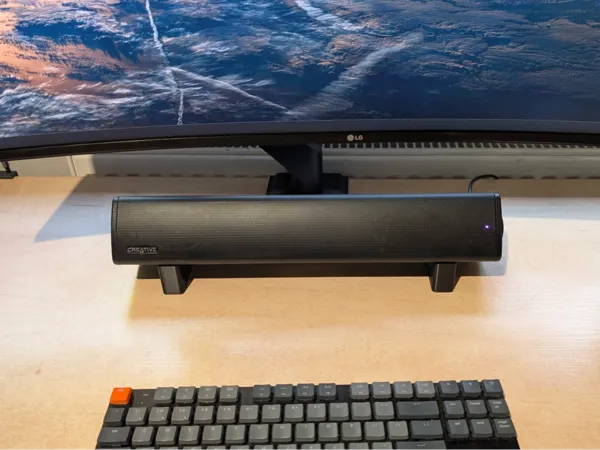 Pieds inclinés pour barre de son Creative Sound Blaster GS3