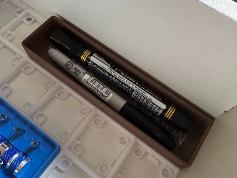 Gridfinity Markers/Pen bin