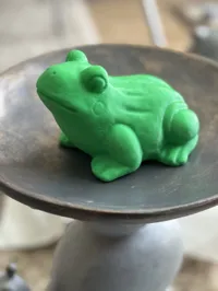 Buste sculpté de grenouille/crapaud — photo 1