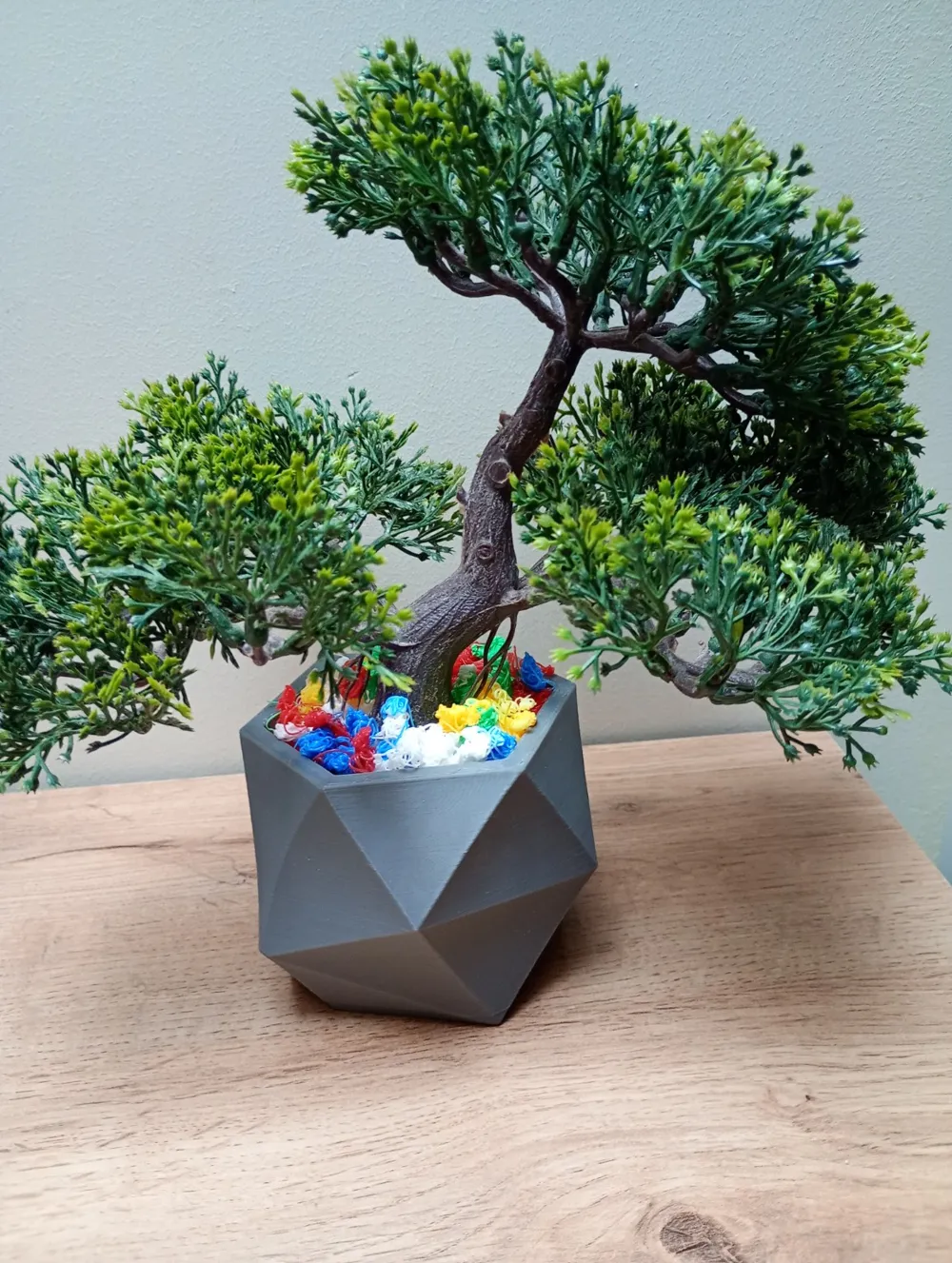 Modern Low Poly Planter - Free 3D Print Model - MakerWorld