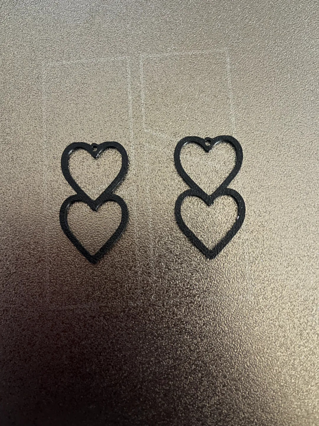 heart earrings view 2