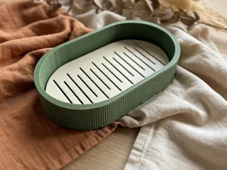 Self-Draining Two-Tone Soap Dish
