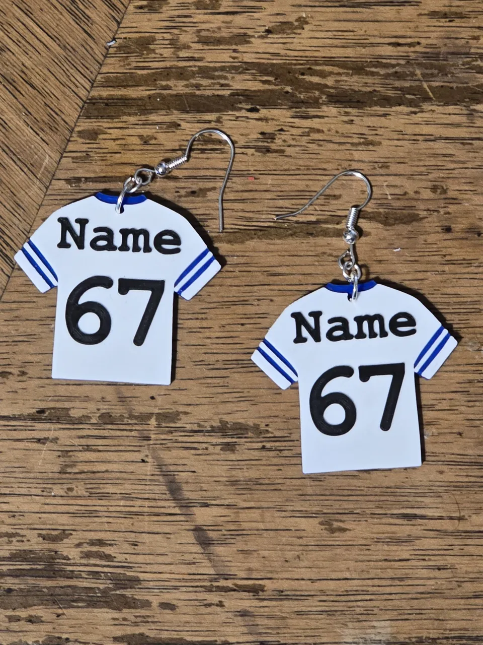 Blank Jersey Earrings - Parametric view 3