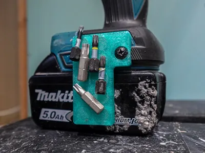 Bit holder for Makita drills