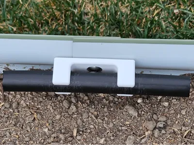 Metal Garden Bed Poly Drip Tube Clip