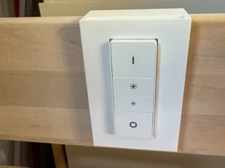 Phillips Hue Fernbedienungshalter Bett