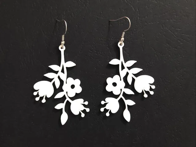 Petal Reverie – Earrings