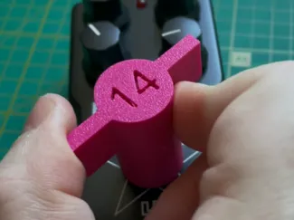 Wrench sockets for scratch-free pedal assembly