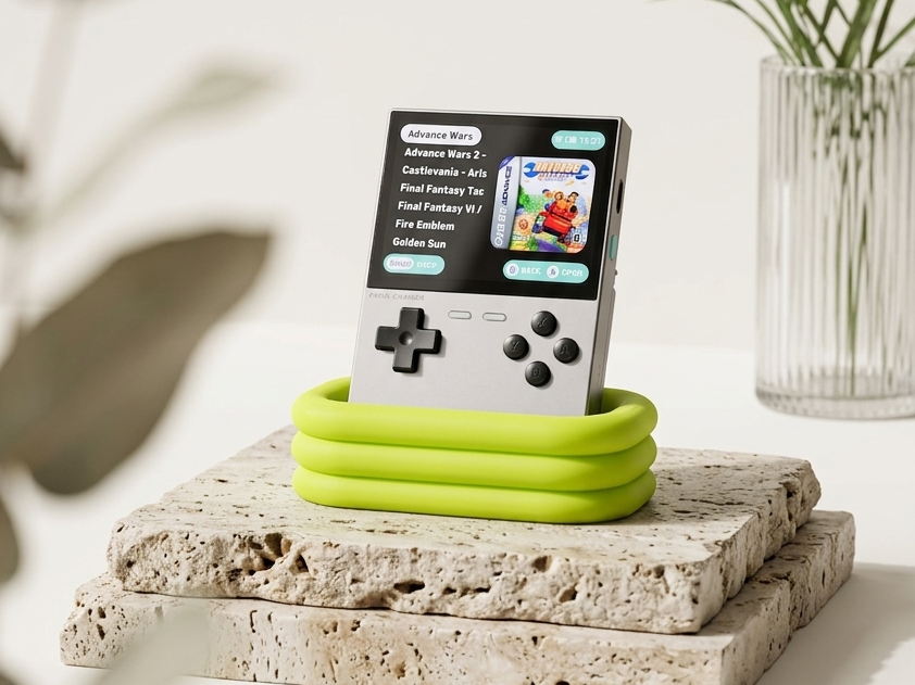 TrimUI Brick Retro Console Desktop Stand