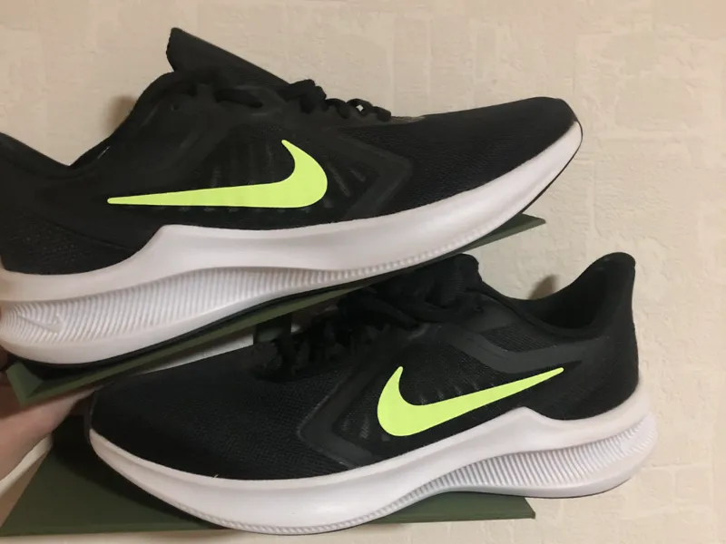 Schuhregal für Wettbewerb