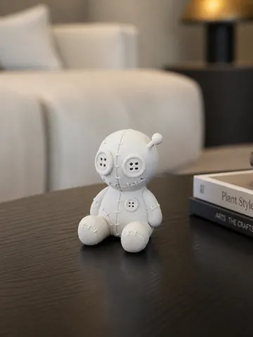 Modelo para impresión 3D: Voodoopuppe "Knopfgrins" mit Nahtgesicht — vista de referencia 2