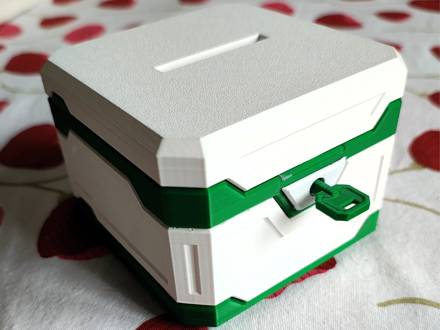Lockable Coin Box / Money Storage Case 