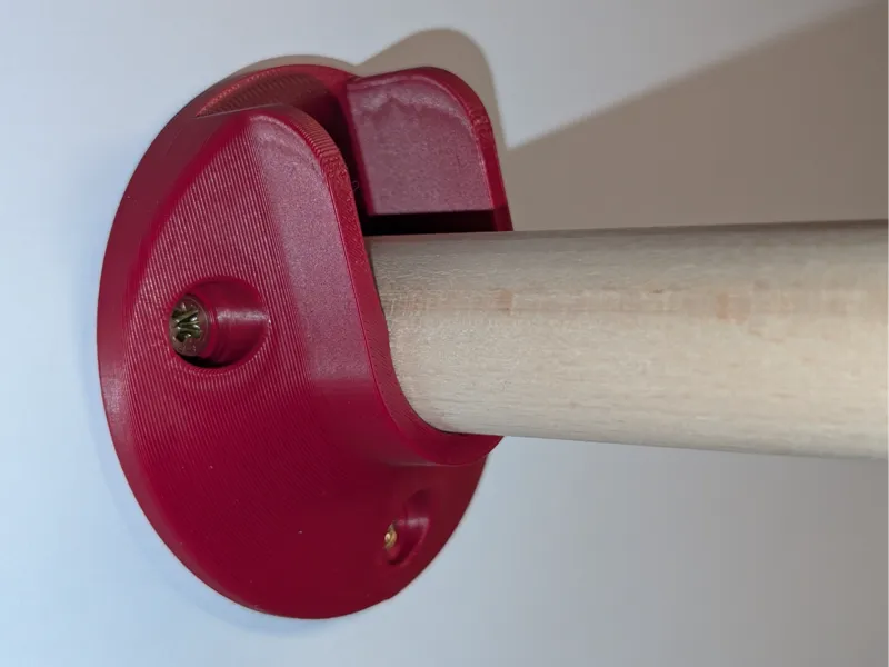 Wardrobe bar holder/bracket (parametric, 3 screws)