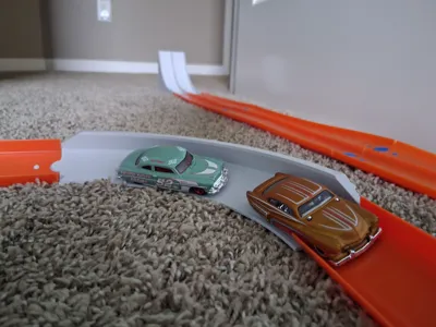Hot Wheels 90 Degree Turn