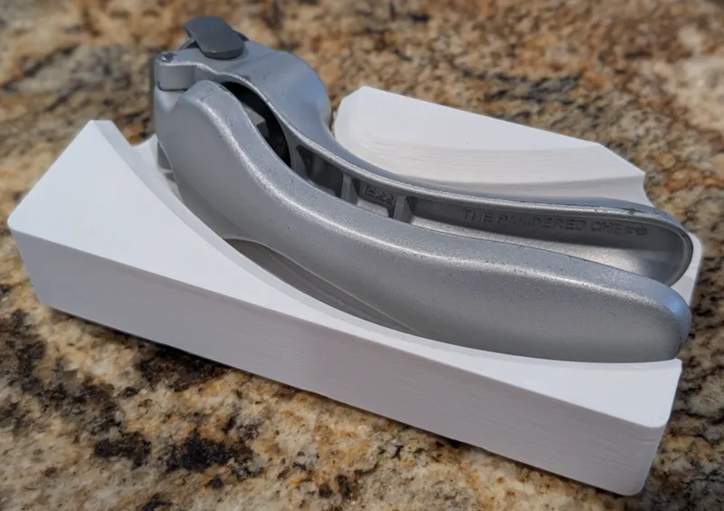 Pampered Chef Garlic Press Gridfinity Holder