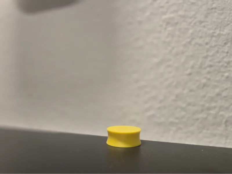 Finger Frisbee V1