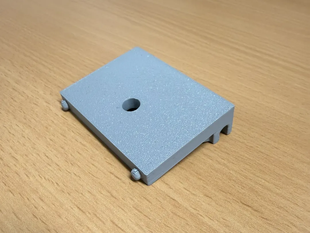 Plaque adaptatrice pour radiocommande DJI RC Plus
