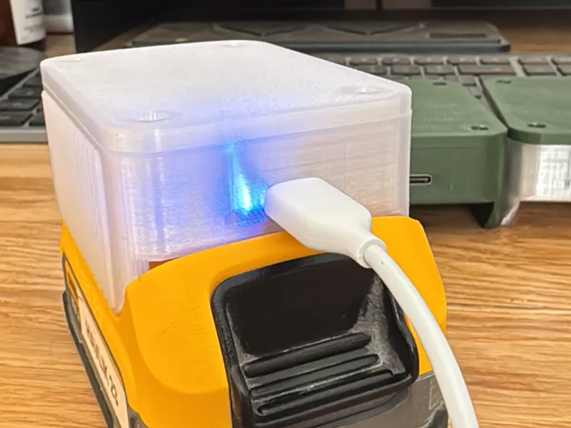 Dewalt USB C PD Battery power bank