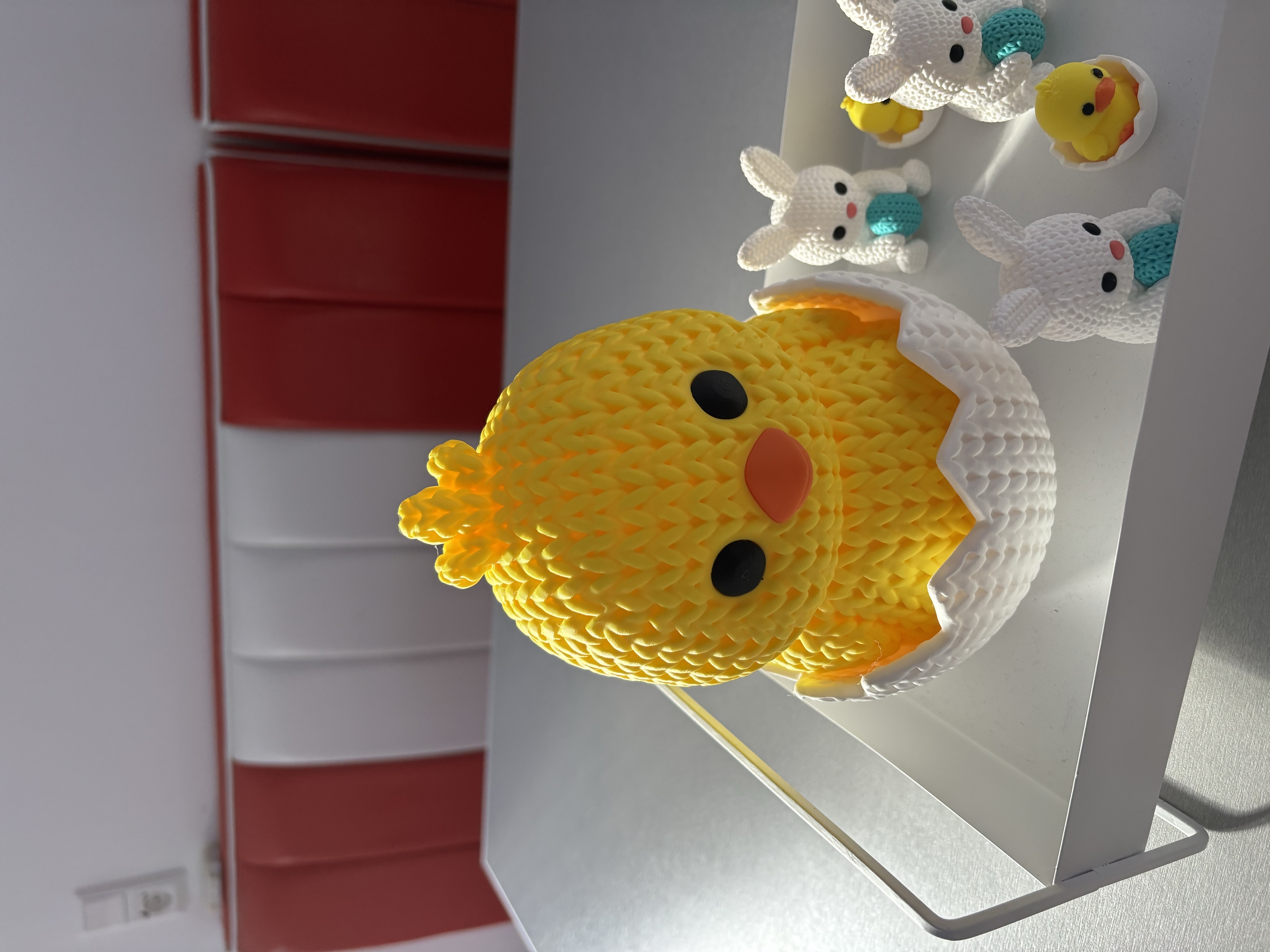 Miniatura 4 do modelo 3D Knitted Hatching Chick - Easter