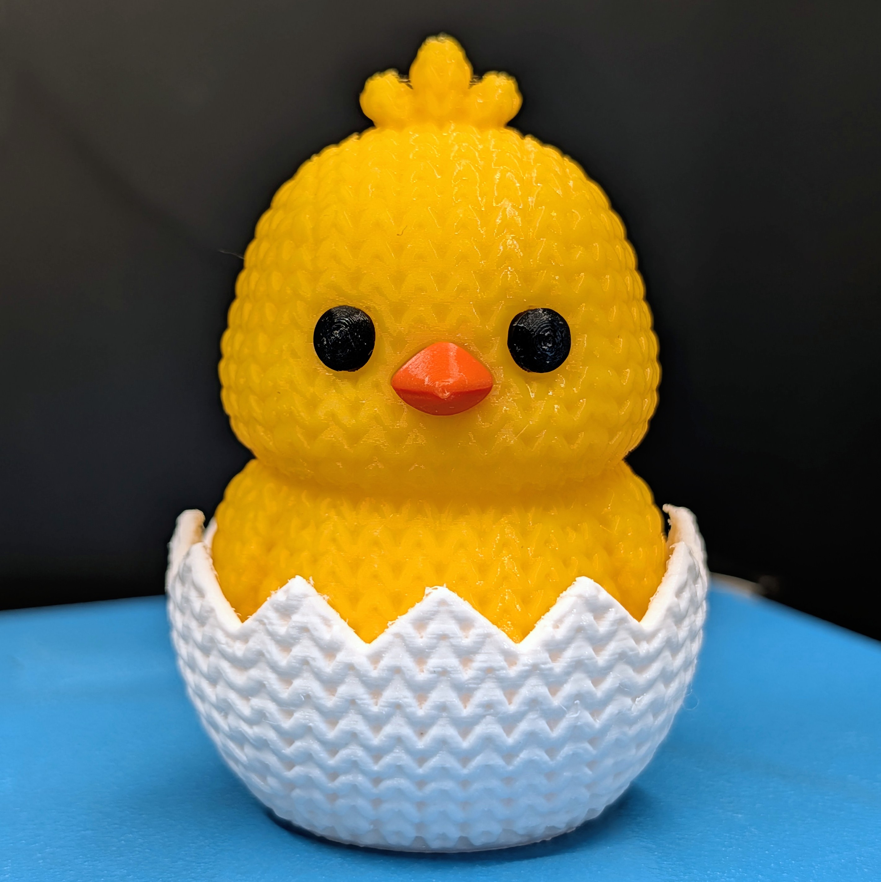 Miniatura 3 do modelo 3D Knitted Hatching Chick - Easter