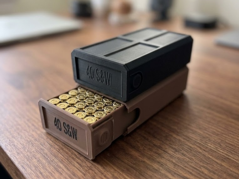 Miniatura 1 do modelo 3D Stackable Ammo Box -40 S&W