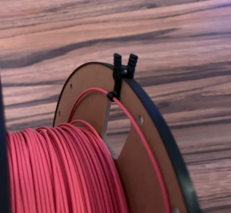 Filament Clip for card spool adapter