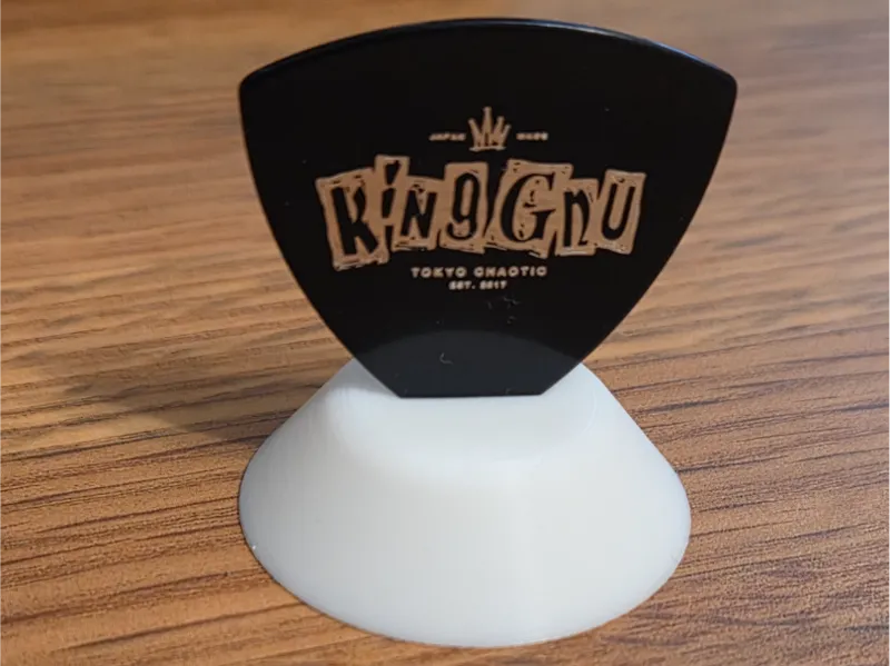 Pick Holder