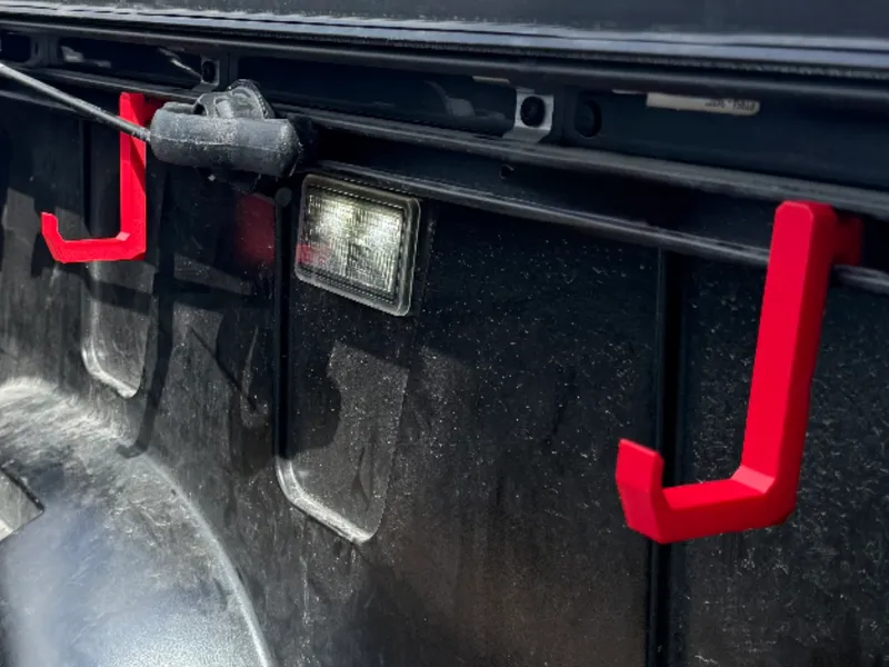 Tundra Extended Rail Hook