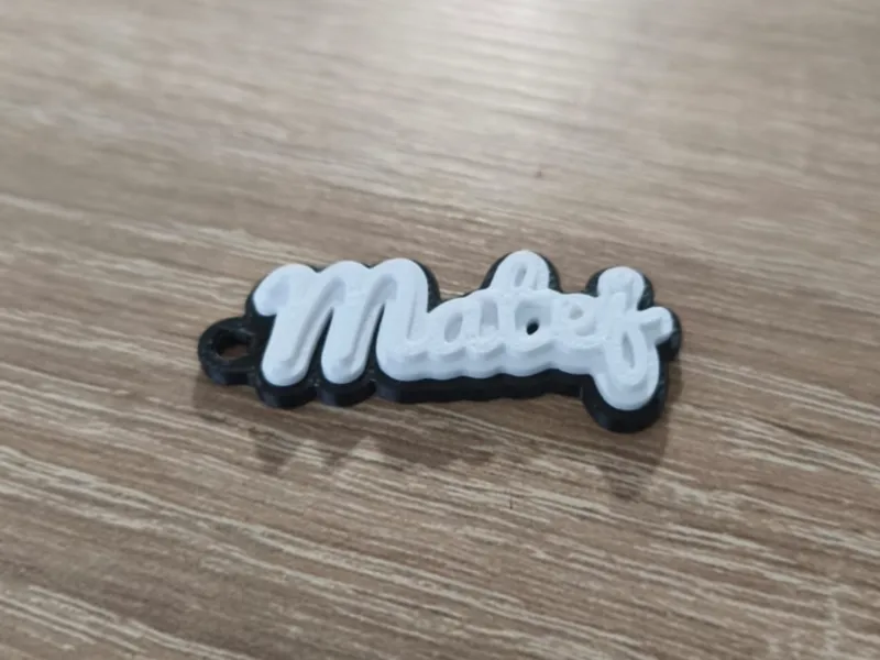 Keychain Matej Black White
