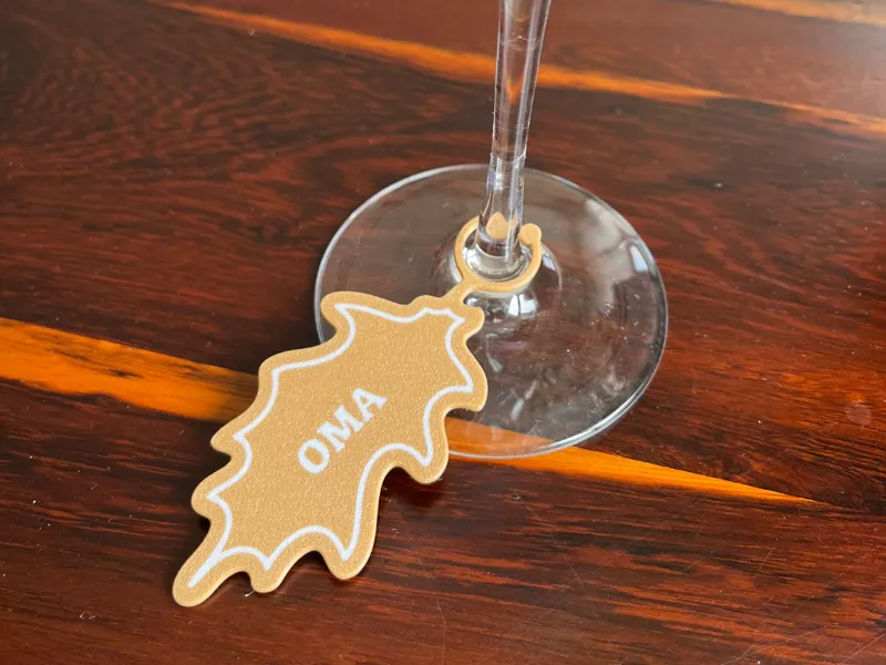 Wine glass name tags - Leaf