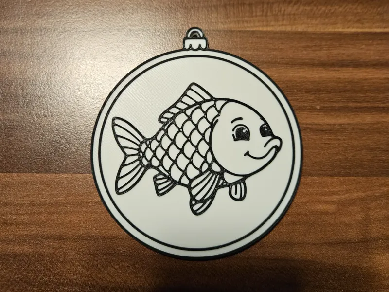 Christmas Coloring Ornament: DIY Paint-Your-Own