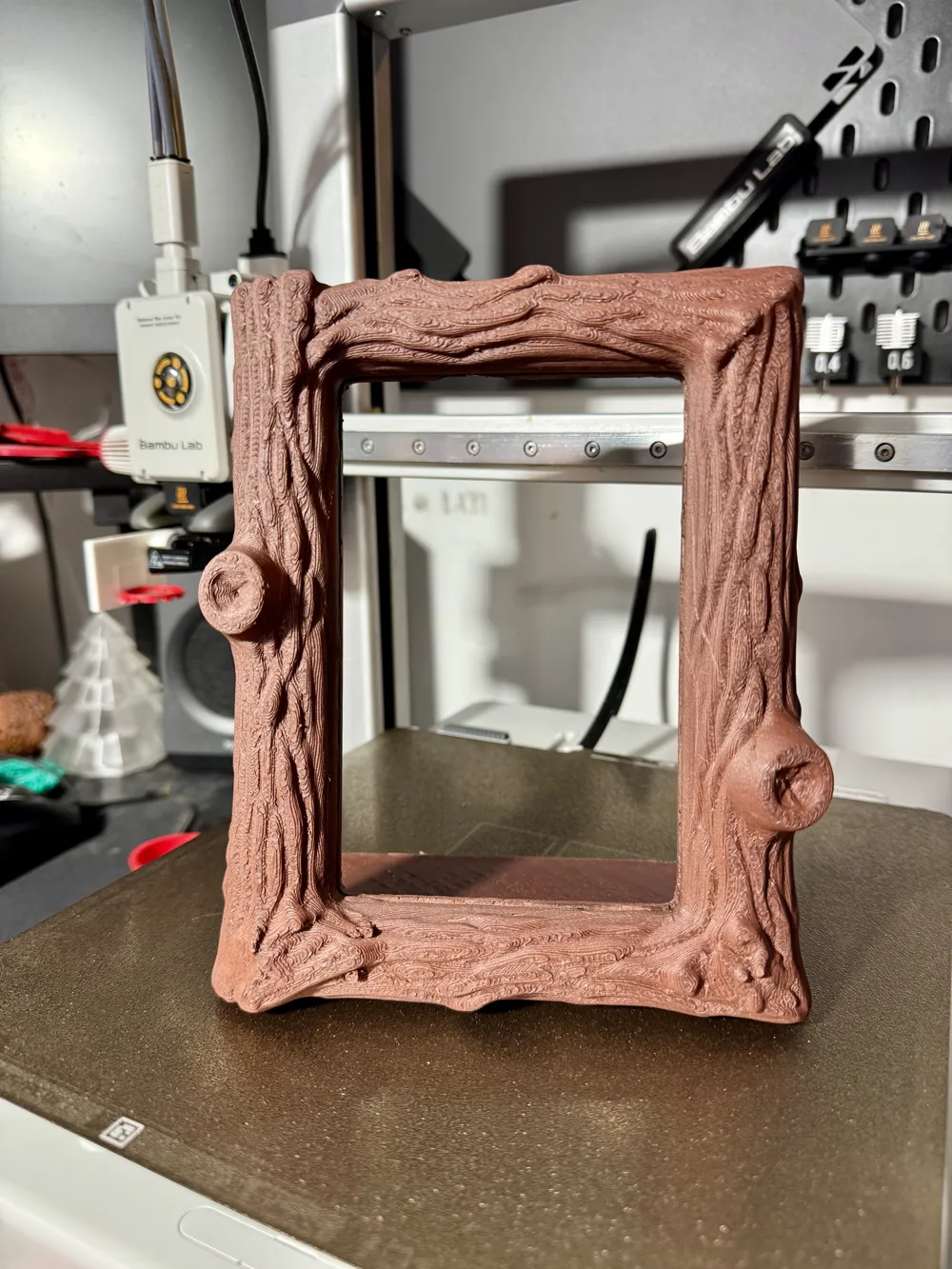 10.2 by 15.2 tree-shaped frame. - Free 3D Print Model - MakerWorld