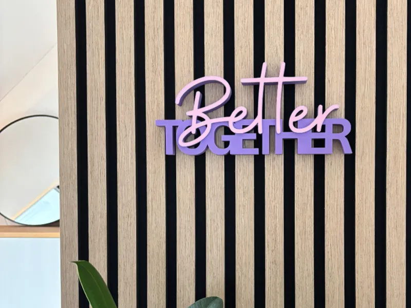 Better together Schriftzug modern Deko